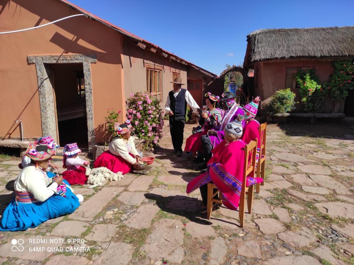 Hospedaje Rural La Florida En Llachon, Titicaca Puno Luaran gambar